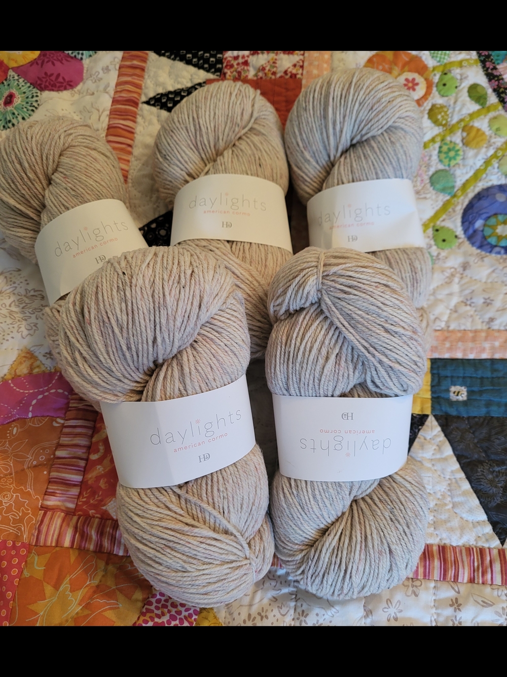 Daylights Natural Lightweight Yarn Skeins - Soft Beige